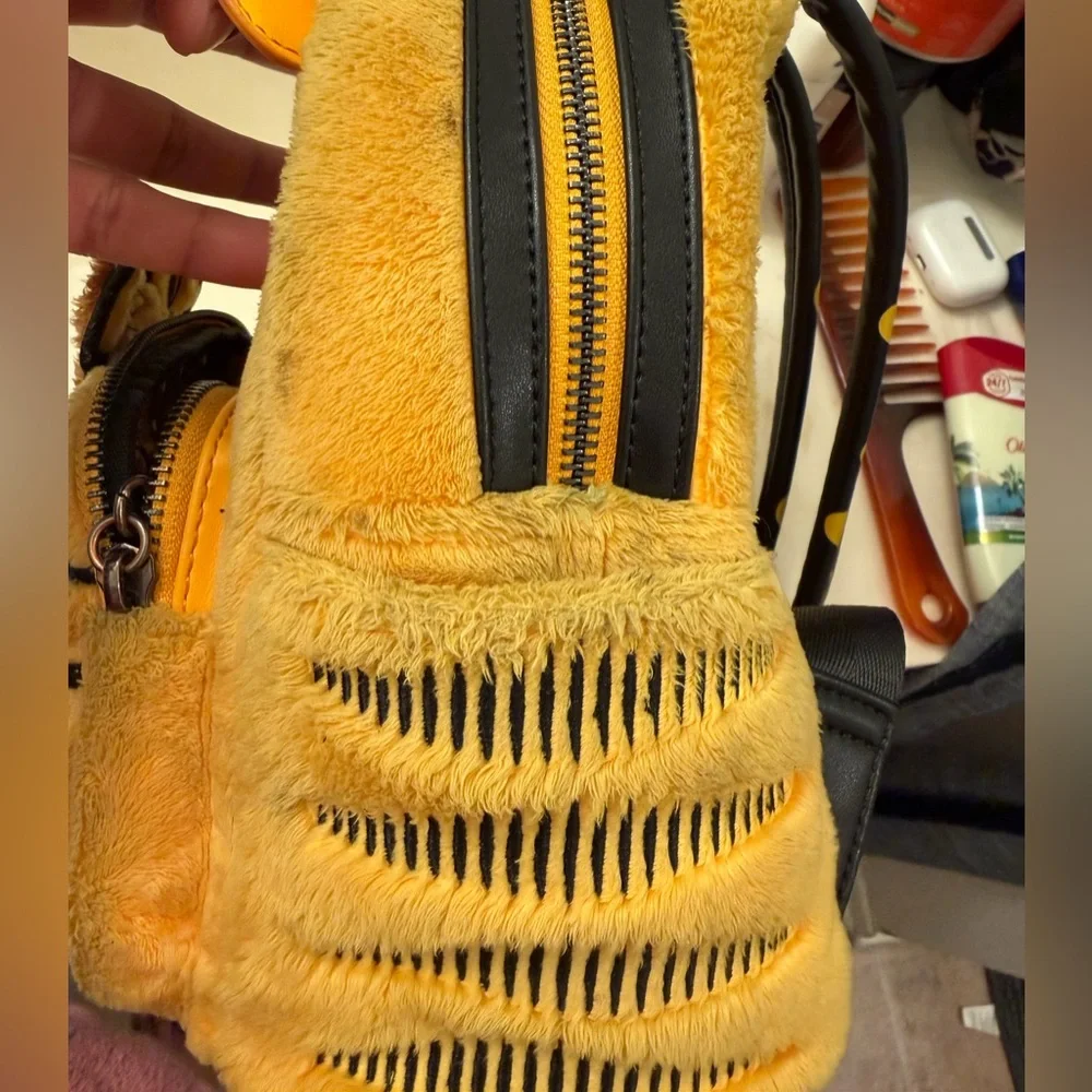 Loungefly Garfield & Pooky Plush Mini Backpack Nickelodeon Fuzzy Bag - Picture 8 of 9